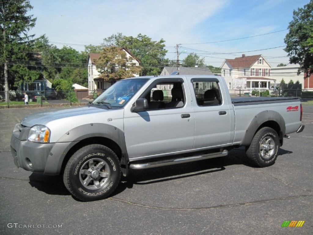 2003 Frontier XE V6 Crew Cab 4x4 - Silver Ice Metallic / Gray photo #1