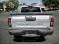 Silver Ice Metallic - Frontier XE V6 Crew Cab 4x4 Photo No. 6