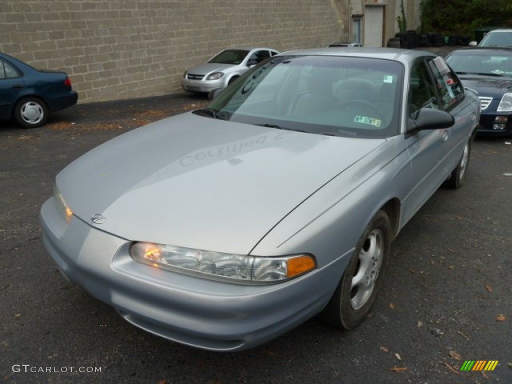 1998 Intrigue GL - Silver Metallic / Gray photo #8