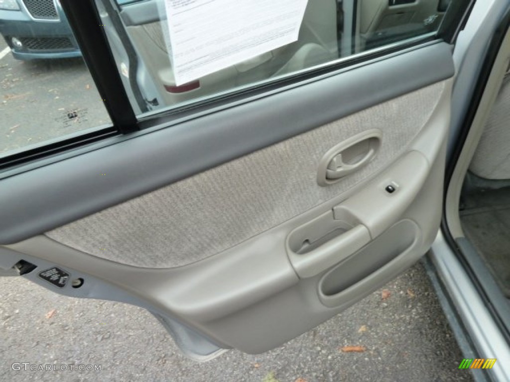 1998 Intrigue GL - Silver Metallic / Gray photo #12