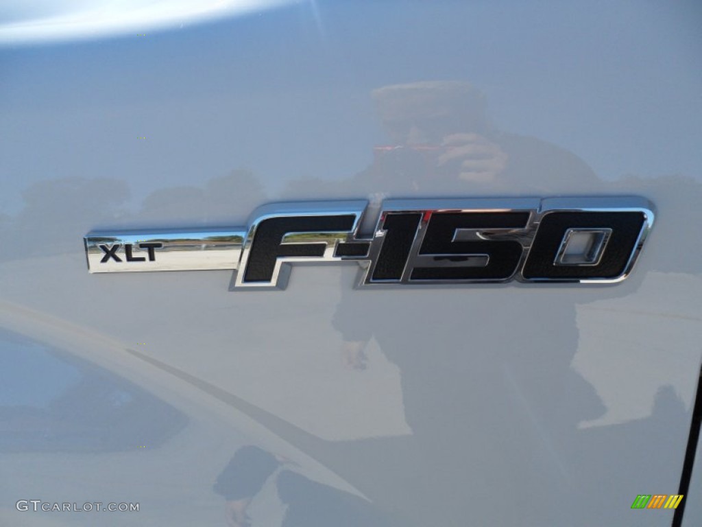 2011 F150 STX SuperCab - Oxford White / Black photo #24