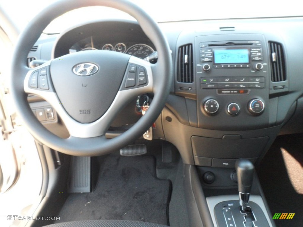 2012 Elantra GLS Touring - Shimmering Silver / Black photo #27