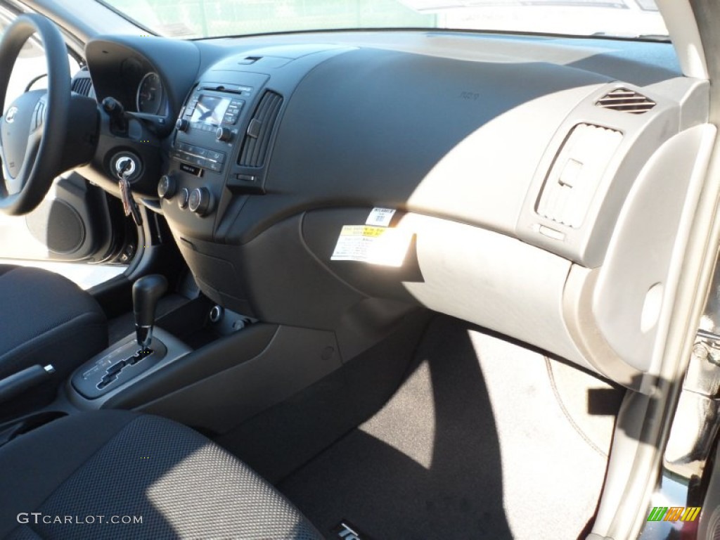 2012 Elantra GLS Touring - Black Noir Pearl / Black photo #18