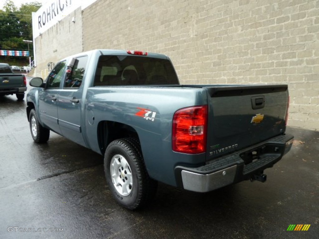 2011 Silverado 1500 LT Crew Cab 4x4 - Blue Granite Metallic / Ebony photo #2