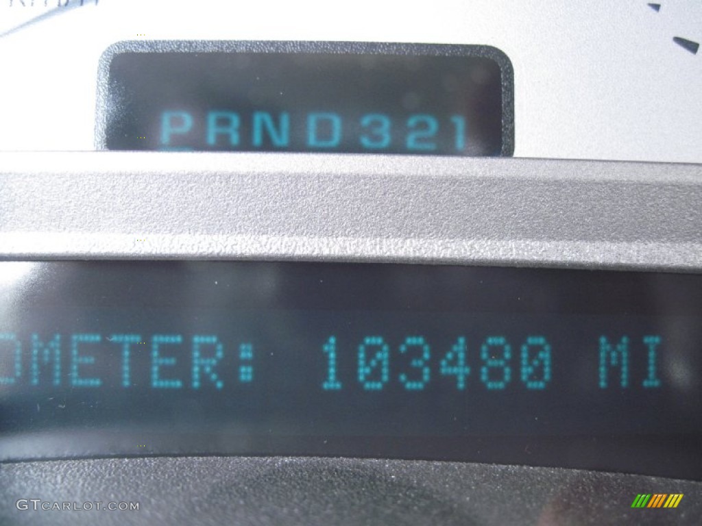 2004 Rainier CXL AWD - Black / Medium Pewter photo #23