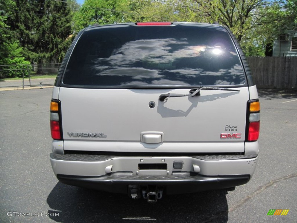 2004 Yukon XL Denali AWD - Silver Birch Metallic / Stone Gray photo #6