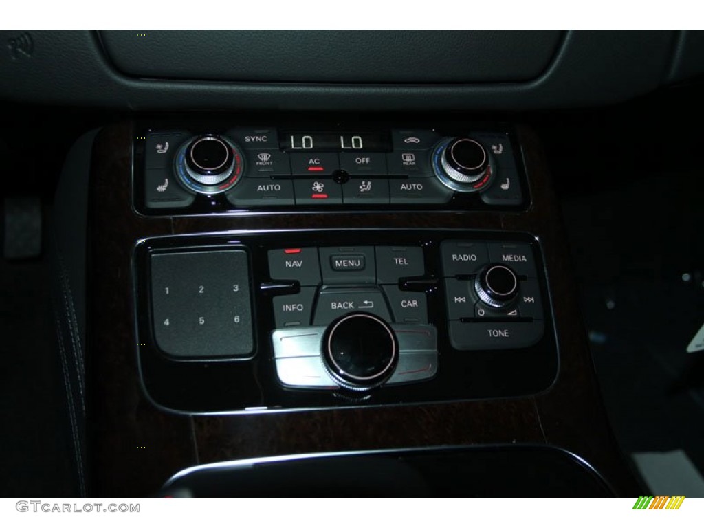 2012 Audi A8 4.2 quattro Controls Photo #56649339