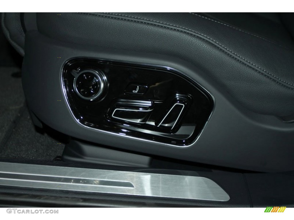 2012 Audi A8 L 4.2 quattro Controls Photo #56649552