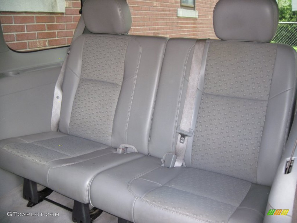 2005 Uplander LS - Sport Red Metallic / Medium Gray photo #20