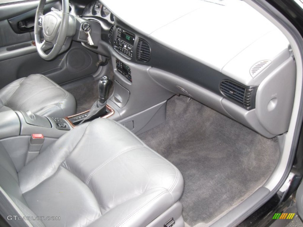 Graphite Interior 2002 Buick Regal GS Photo #56650585