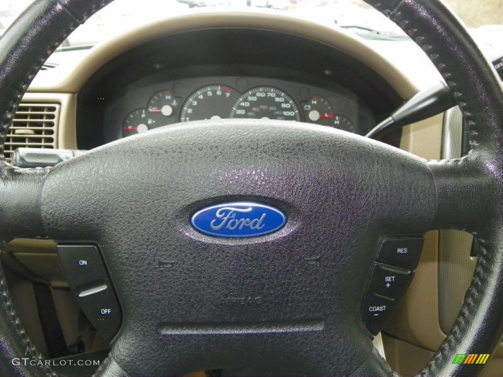 2005 Explorer XLT 4x4 - Black / Medium Parchment photo #14
