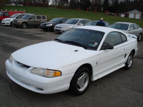 1997 Ford Mustang V6 Coupe Data, Info and Specs
