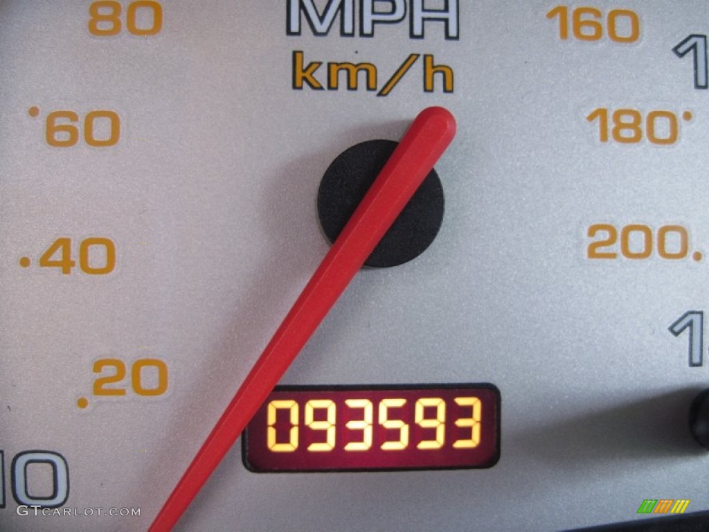 2005 L Series L300 Sedan - Berry Red / Tan photo #22