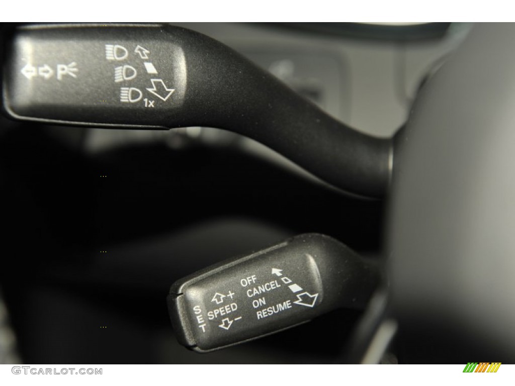 2012 Audi R8 5.2 FSI quattro Controls Photo #56652429