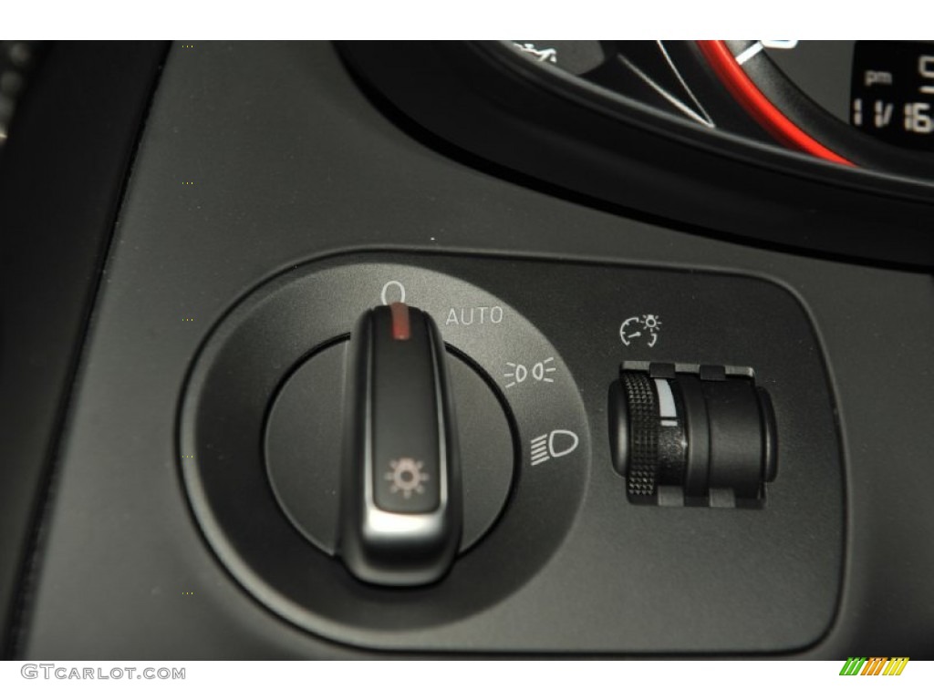 2012 Audi R8 5.2 FSI quattro Controls Photo #56652438