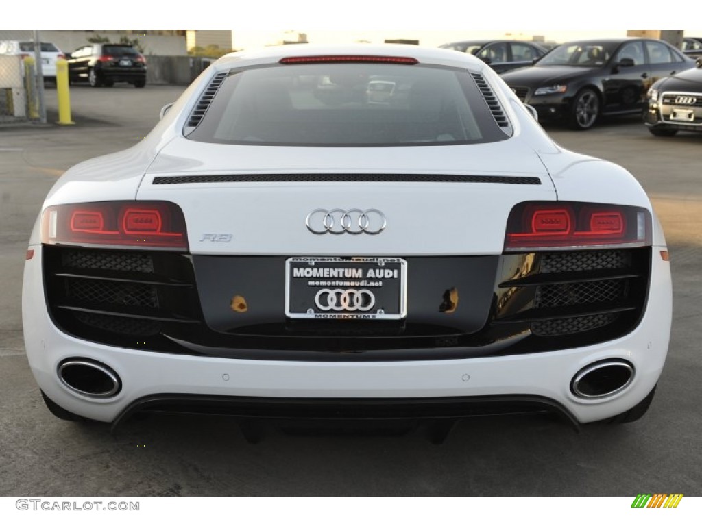 2012 R8 5.2 FSI quattro - Ibis White / Black photo #6