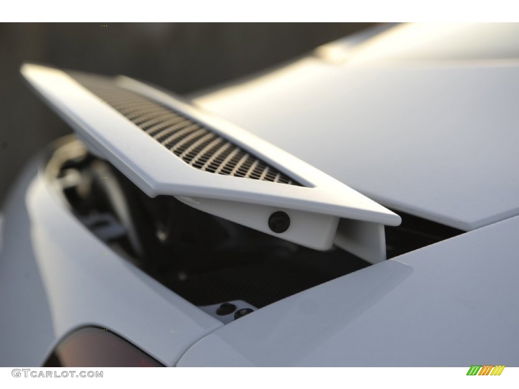 Ibis White 2012 Audi R8 5.2 FSI quattro Exterior Photo #56652597