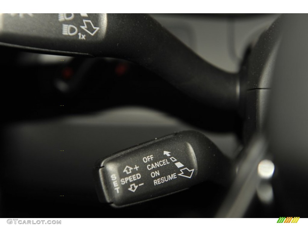 2012 Audi R8 5.2 FSI quattro Controls Photo #56652783