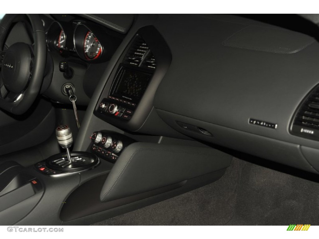2012 Audi R8 5.2 FSI quattro Black Dashboard Photo #56652804