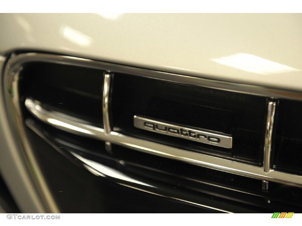 2012 Audi R8 5.2 FSI quattro Marks and Logos Photo #56652885