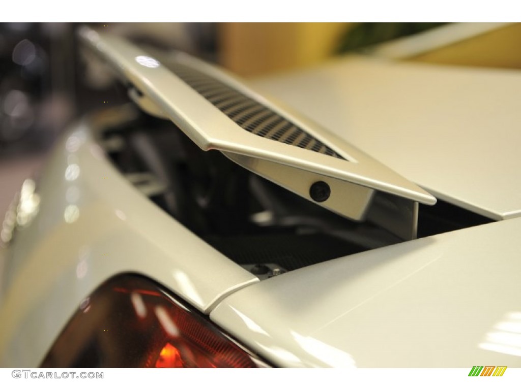 Ice Silver Metallic 2012 Audi R8 5.2 FSI quattro Exterior Photo #56652918