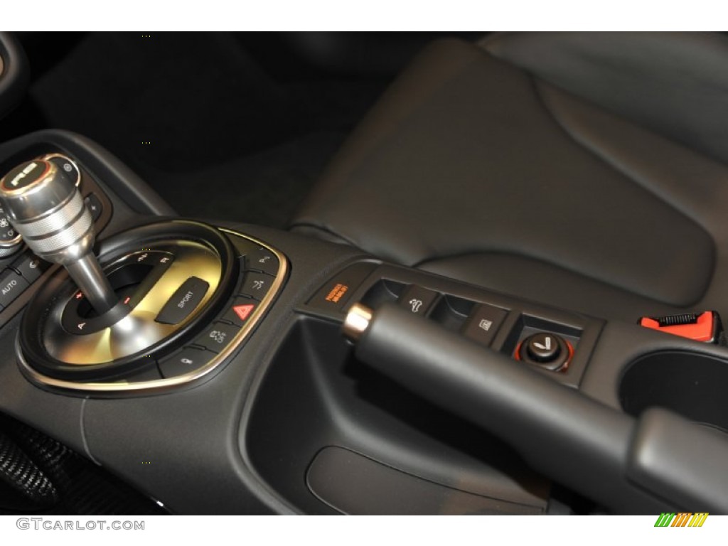 2012 Audi R8 Spyder 5.2 FSI quattro 6 Speed R tronic Automatic Transmission Photo #56653341