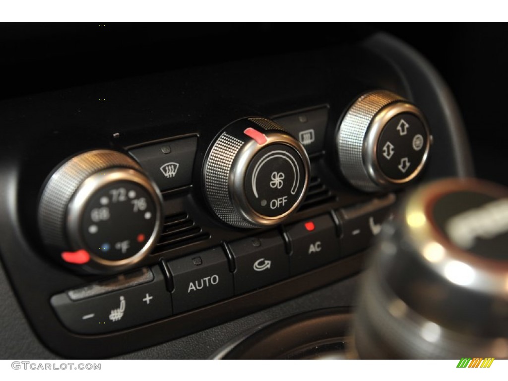 2012 Audi R8 Spyder 5.2 FSI quattro Controls Photo #56653377