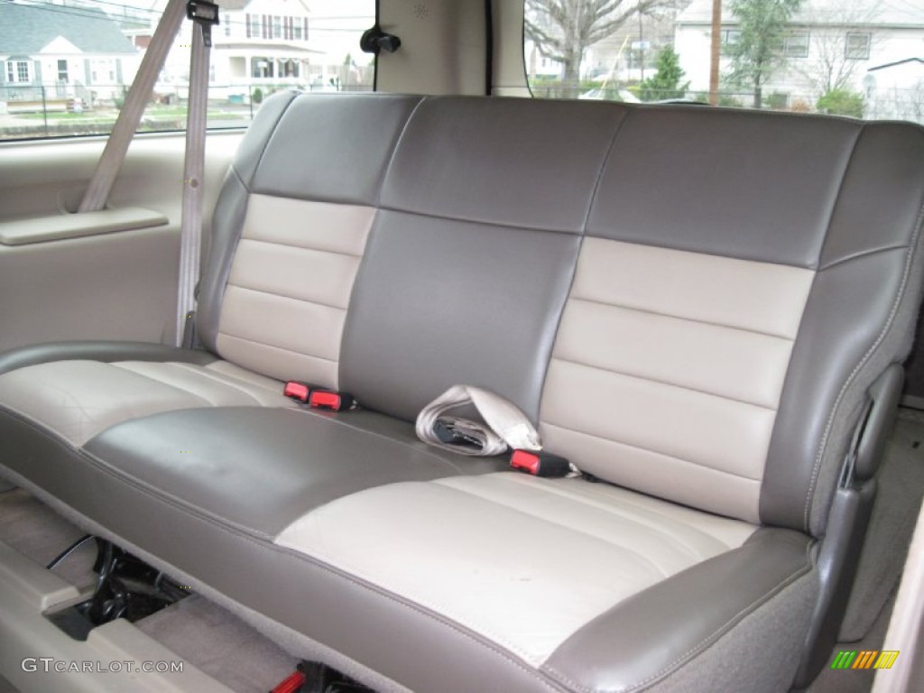 Medium Parchment Interior 2002 Ford Excursion Limited 4x4 Photo #56654187