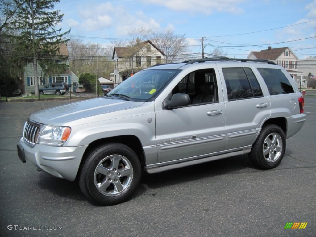 2004 Grand Cherokee Overland 4x4 - Bright Silver Metallic / Dark Slate Gray photo #1