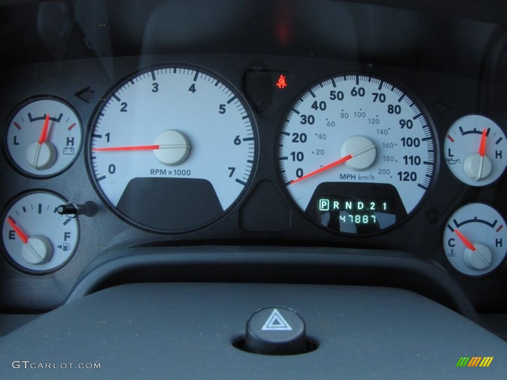 2007 Ram 1500 SLT Regular Cab 4x4 - Bright White / Medium Slate Gray photo #25