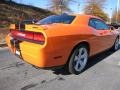 Header Orange - Challenger SRT8 392 Photo No. 3