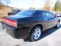 Pitch Black - Challenger SXT Photo No. 3