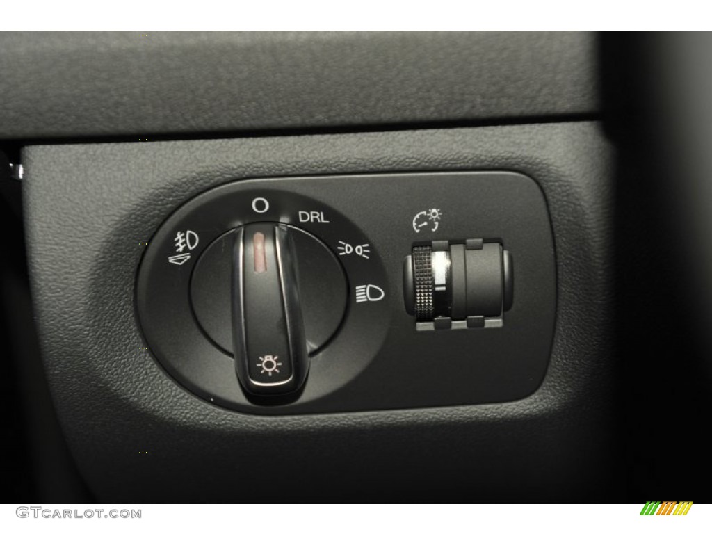 2012 Audi A3 2.0T Controls Photo #56655690