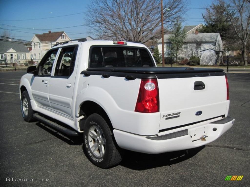 2005 Explorer Sport Trac XLT 4x4 - Oxford White / Medium Dark Flint photo #5