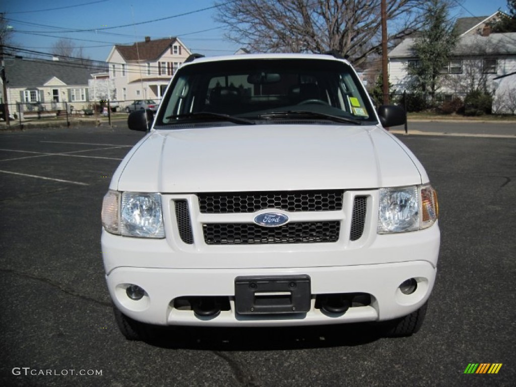 2005 Explorer Sport Trac XLT 4x4 - Oxford White / Medium Dark Flint photo #12