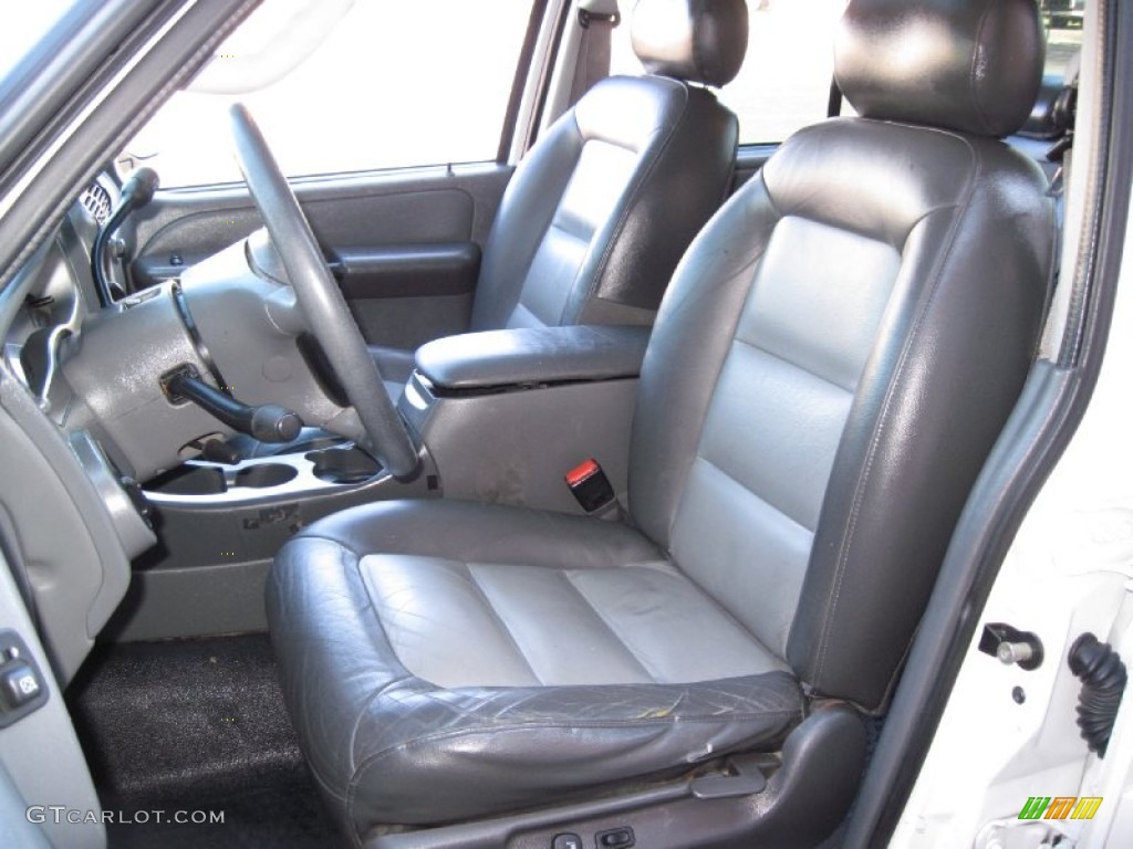 2005 Explorer Sport Trac XLT 4x4 - Oxford White / Medium Dark Flint photo #13