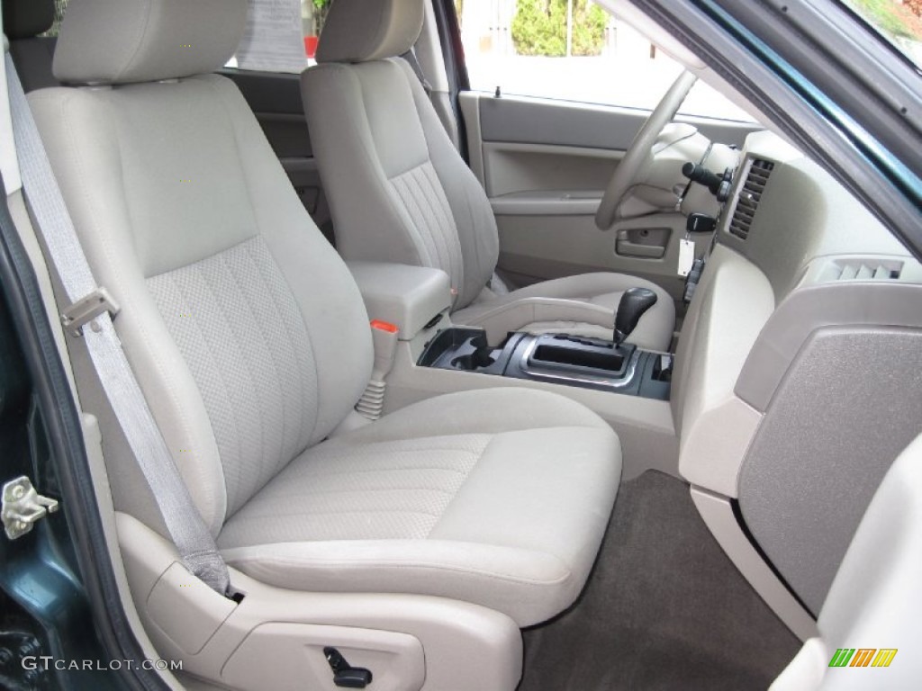 2005 Grand Cherokee Laredo 4x4 - Deep Beryl Green Pearl / Khaki photo #14