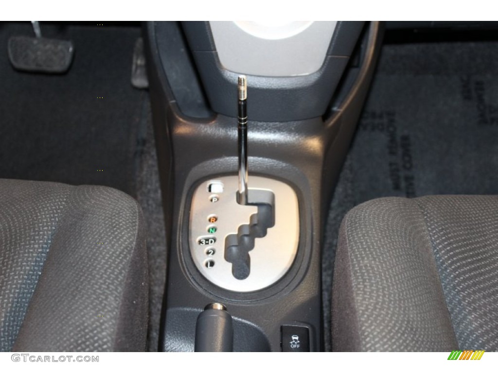 2010 Yaris Sedan - Pacific Blue Metallic / Dark Charcoal photo #15