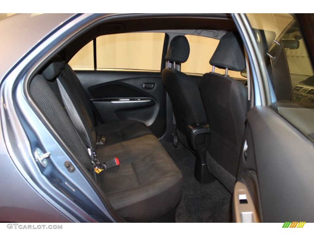 2010 Yaris Sedan - Pacific Blue Metallic / Dark Charcoal photo #19