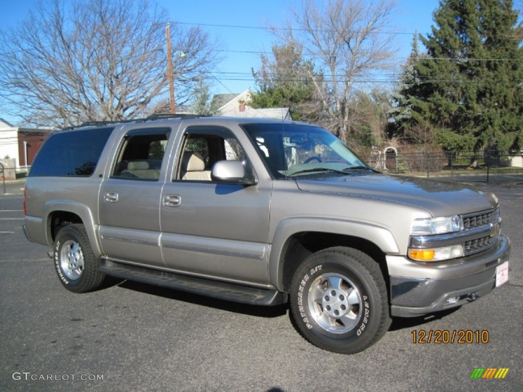 2003 Suburban 1500 LT 4x4 - Light Pewter Metallic / Tan/Neutral photo #10