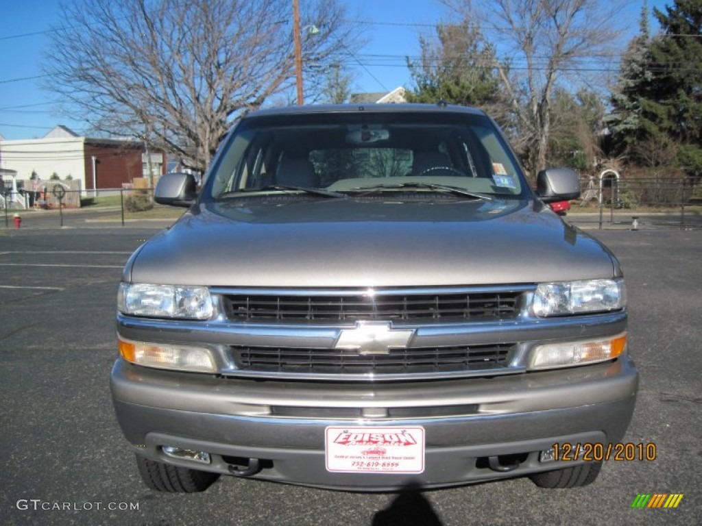 2003 Suburban 1500 LT 4x4 - Light Pewter Metallic / Tan/Neutral photo #12