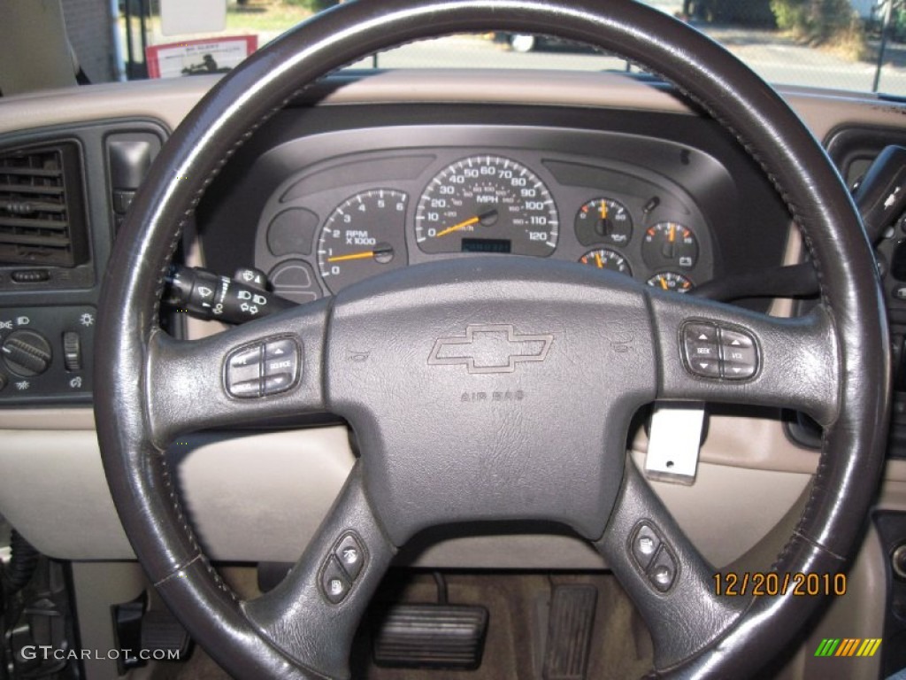 2003 Suburban 1500 LT 4x4 - Light Pewter Metallic / Tan/Neutral photo #22