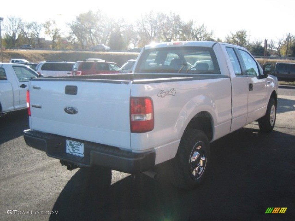 2006 F150 XL SuperCab 4x4 - Oxford White / Medium Flint photo #12