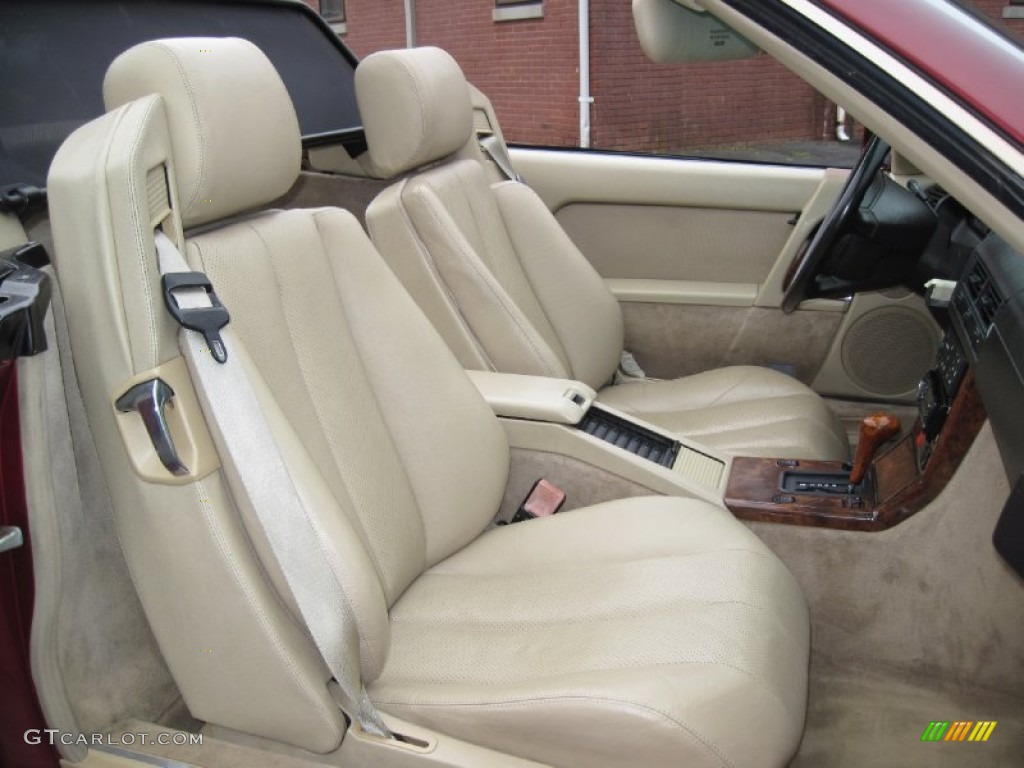 Parchment Interior 1991 Mercedes-Benz SL Class 500 SL Roadster Photo #56664996