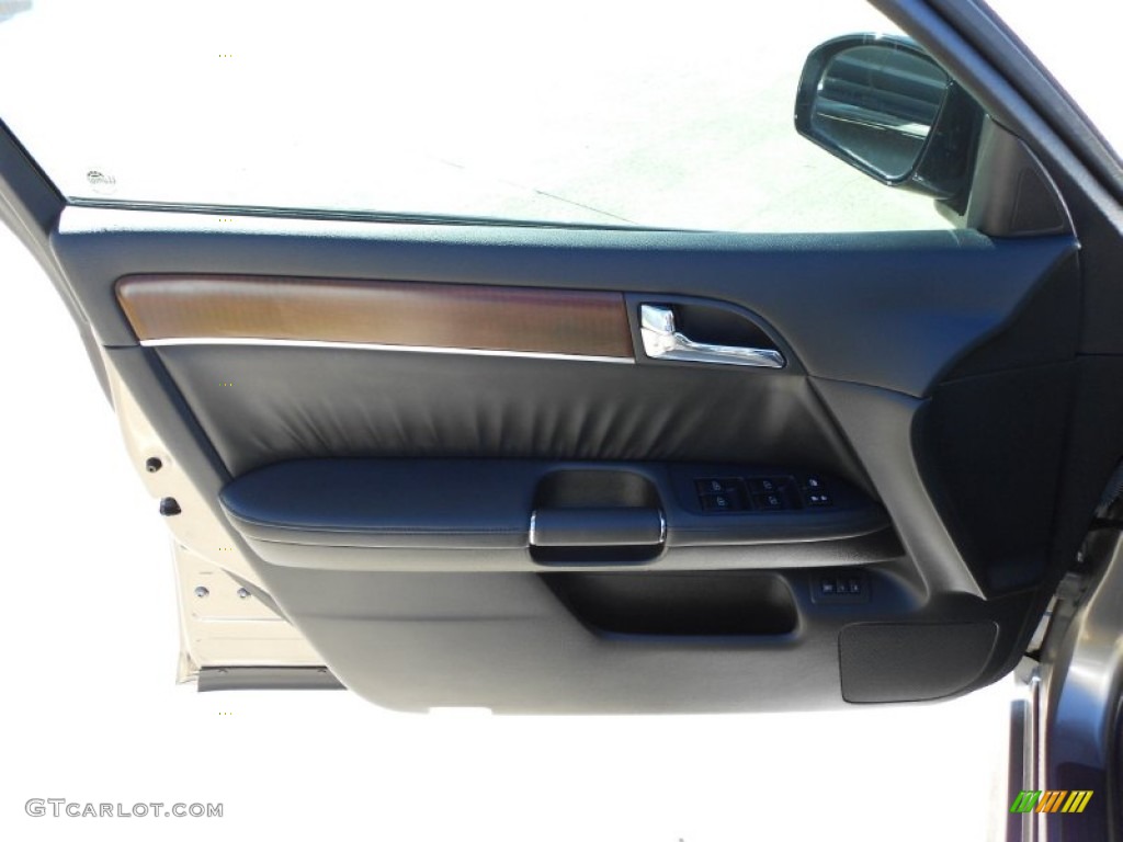 2008 Infiniti M 35 Sedan Graphite Door Panel Photo #56665809