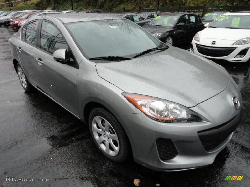 2012 MAZDA3 i Sport 4 Door - Liquid Silver Metallic / Black photo #7