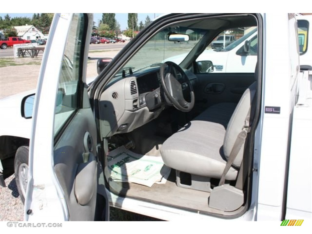1996 Sierra 1500 SL Regular Cab - Olympic White / Gray photo #6