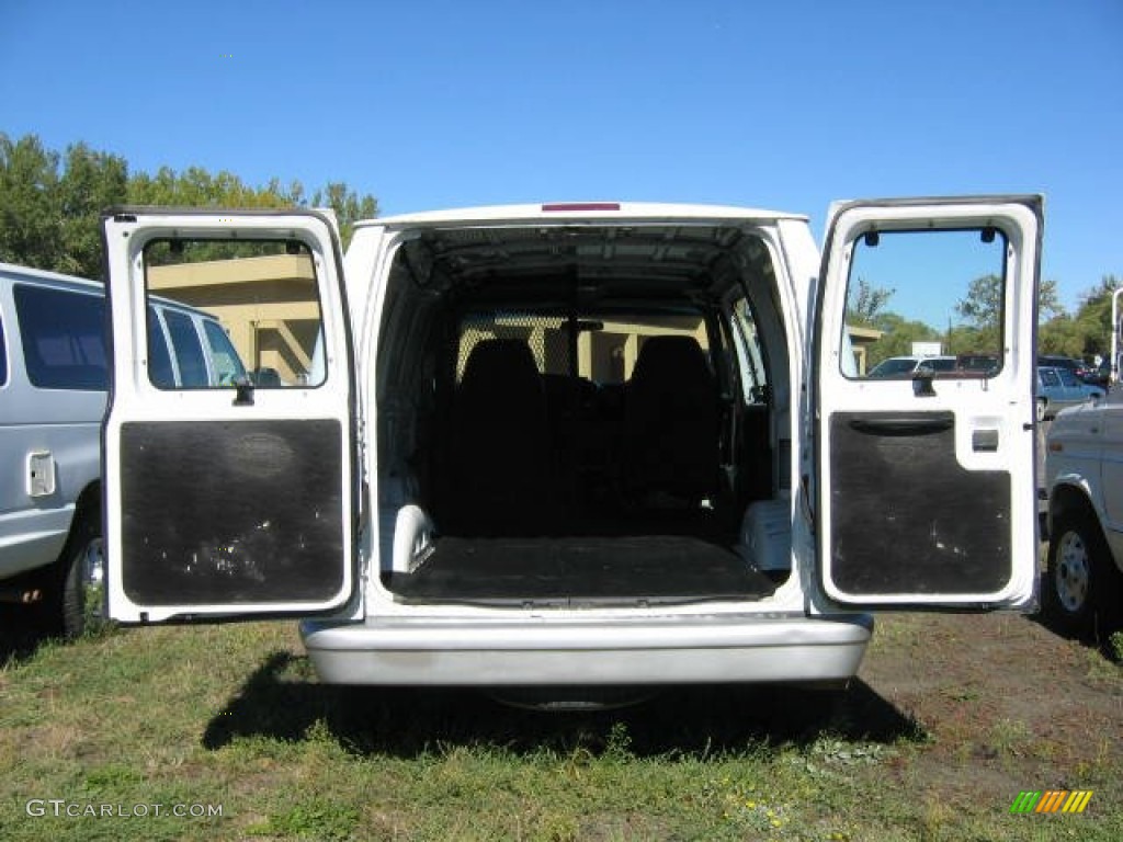 1995 E Series Van E250 XL Cargo Van - White / Grey photo #8