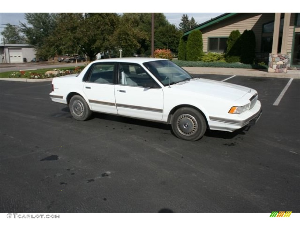 1996 Century Sedan - White / Gray photo #4