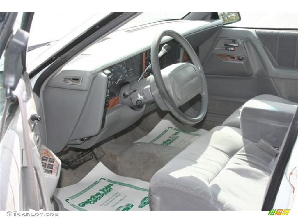 Gray Interior 1996 Buick Century Sedan Photo #56672118